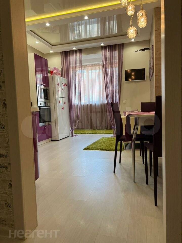 Сдается 1-комнатная квартира, 47,7 м²