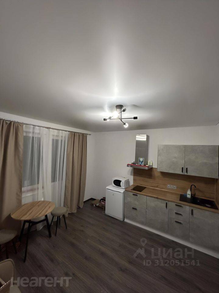 Сдается 1-комнатная квартира, 27 м²