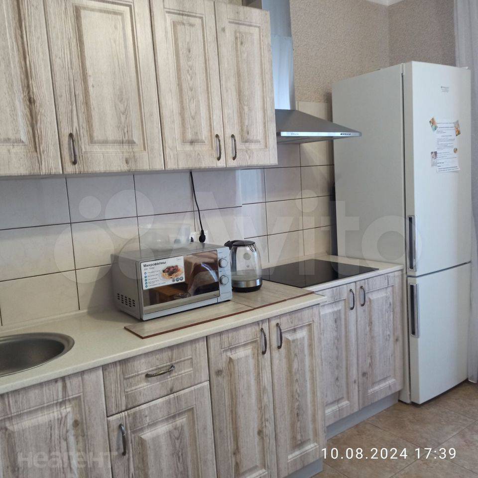 Продается 1-комнатная квартира, 36 м²