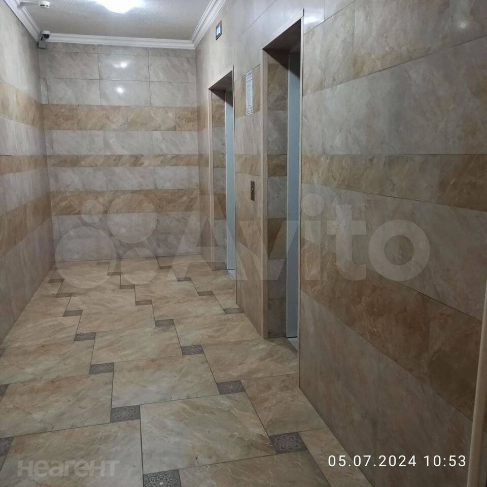 Продается 1-комнатная квартира, 36 м²