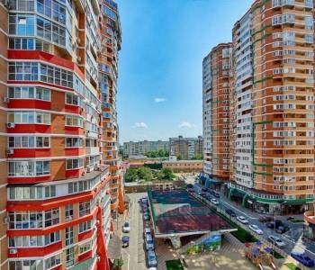 Сдается 2-х комнатная квартира, 65 м²