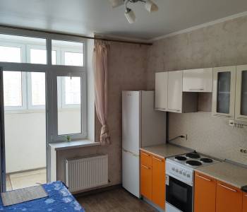 Сдается 1-комнатная квартира, 35 м²