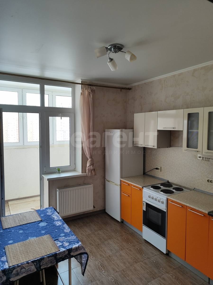 Сдается 1-комнатная квартира, 35 м²