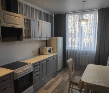 Сдается 1-комнатная квартира, 37 м²