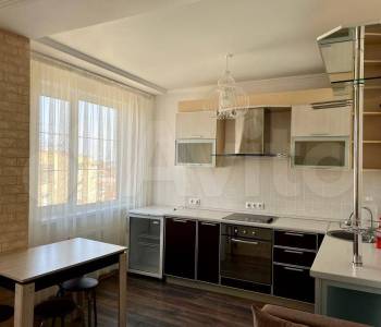 Продается 2-х комнатная квартира, 82 м²