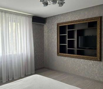 Сдается Многокомнатная квартира, 110 м²