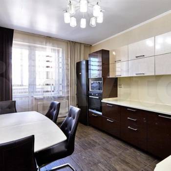 Сдается 2-х комнатная квартира, 65 м²