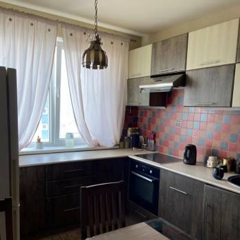 Сдается 2-х комнатная квартира, 60 м²