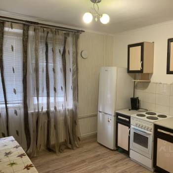 Сдается 1-комнатная квартира, 35 м²