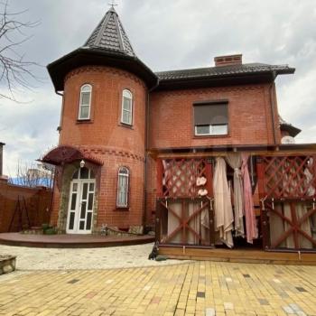 Продается Дом, 176 м²