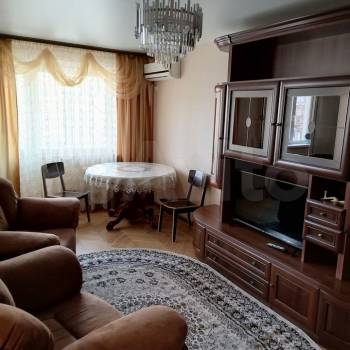 Сдается Многокомнатная квартира, 56 м²