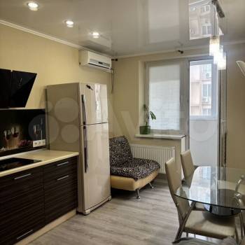 Сдается 1-комнатная квартира, 41 м²