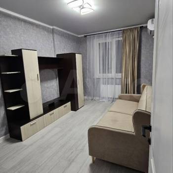 Сдается 2-х комнатная квартира, 61 м²