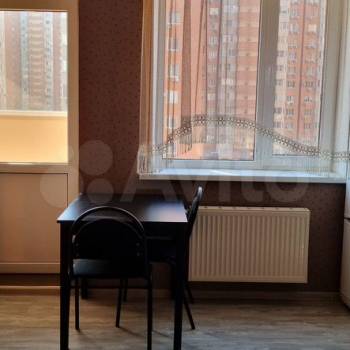 Сдается 1-комнатная квартира, 39,6 м²