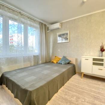 Сдается 1-комнатная квартира, 38 м²