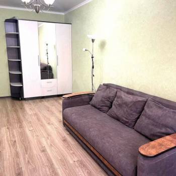 Сдается 1-комнатная квартира, 40 м²