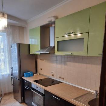 Сдается 2-х комнатная квартира, 65 м²