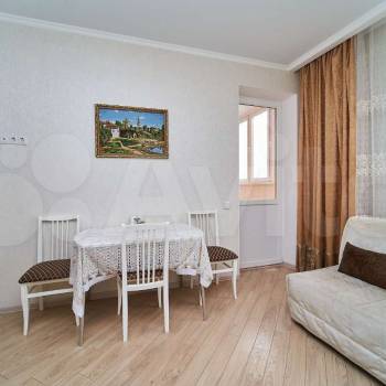 Сдается 2-х комнатная квартира, 69 м²