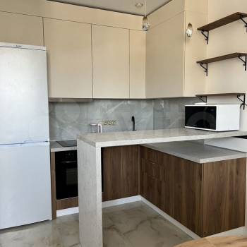 Сдается 1-комнатная квартира, 46 м²