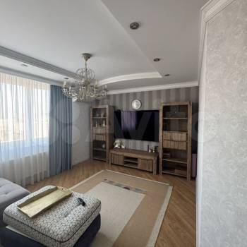 Сдается Многокомнатная квартира, 100 м²