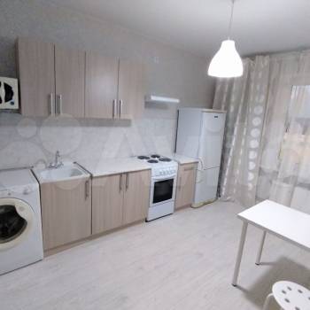 Сдается 1-комнатная квартира, 36,4 м²