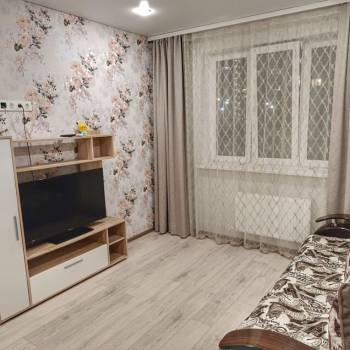 Сдается 1-комнатная квартира, 37 м²