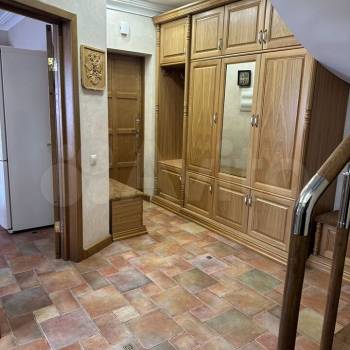 Сдается Дом, 180 м²