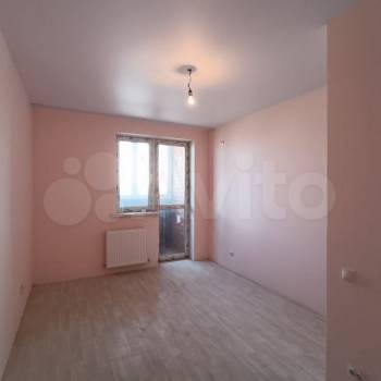 Продается 1-комнатная квартира, 37 м²