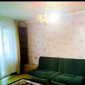 Продается 1-комнатная квартира, 32 м²