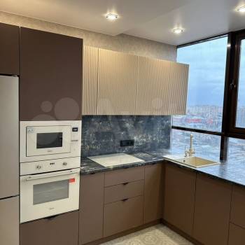 Продается 1-комнатная квартира, 49 м²