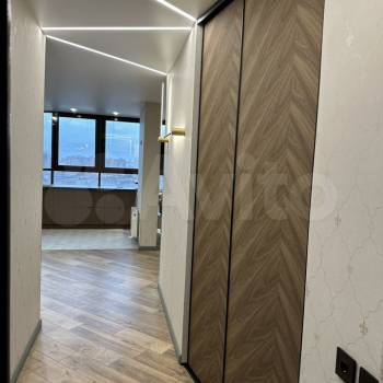 Продается 1-комнатная квартира, 49 м²