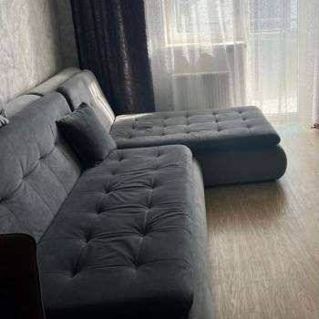 Сдается 1-комнатная квартира, 64 м²