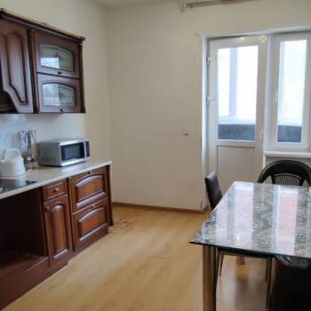 Продается 2-х комнатная квартира, 58 м²