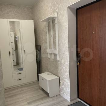 Сдается 1-комнатная квартира, 35 м²