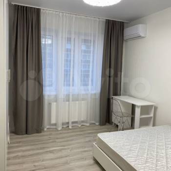 Сдается Многокомнатная квартира, 82 м²