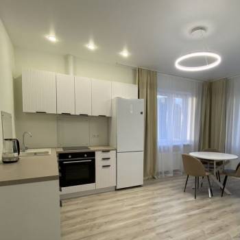 Сдается Многокомнатная квартира, 82 м²