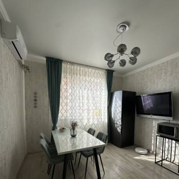 Сдается 1-комнатная квартира, 55 м²