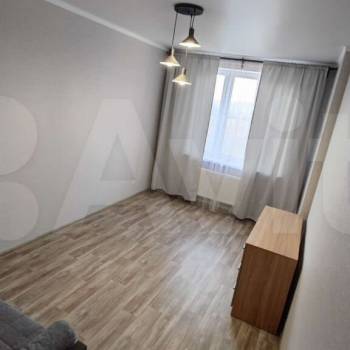 Продается 1-комнатная квартира, 32,9 м²