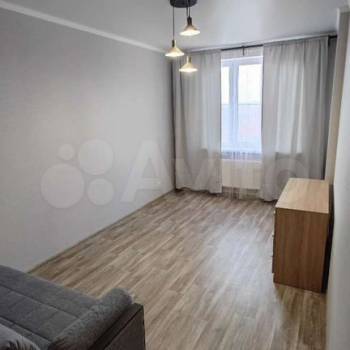 Продается 1-комнатная квартира, 32,9 м²