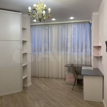 Сдается Многокомнатная квартира, 82 м²