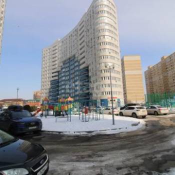 Продается 1-комнатная квартира, 40,7 м²