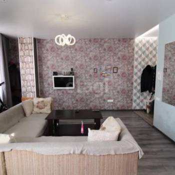 Продается 1-комнатная квартира, 40,7 м²