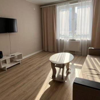 Сдается 1-комнатная квартира, 36,9 м²