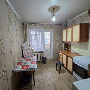 Сдается 1-комнатная квартира, 42 м²