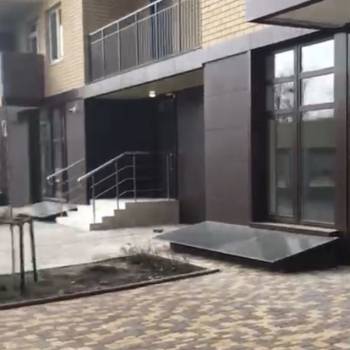 Продается 1-комнатная квартира, 35 м²