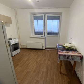 Сдается 1-комнатная квартира, 40 м²