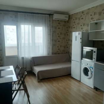 Сдается 1-комнатная квартира, 45 м²