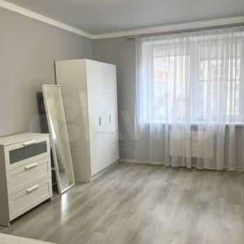 Сдается 1-комнатная квартира, 46 м²