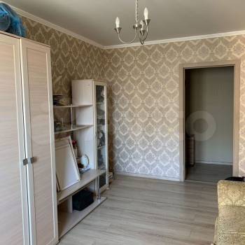 Продается 1-комнатная квартира, 43 м²