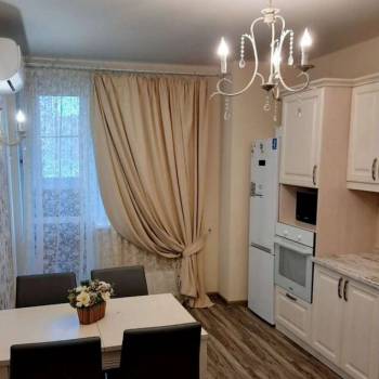 Сдается 1-комнатная квартира, 47,2 м²